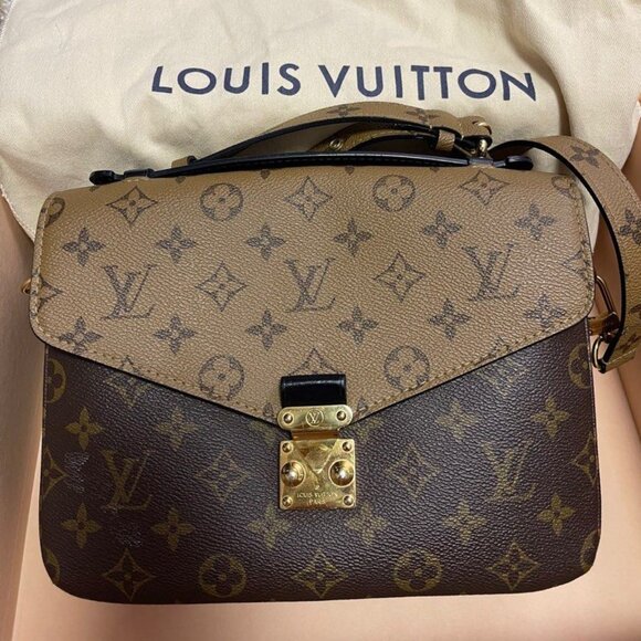 Authentic Louis Vuitton Clutch Handbag - Picture 1 of 6